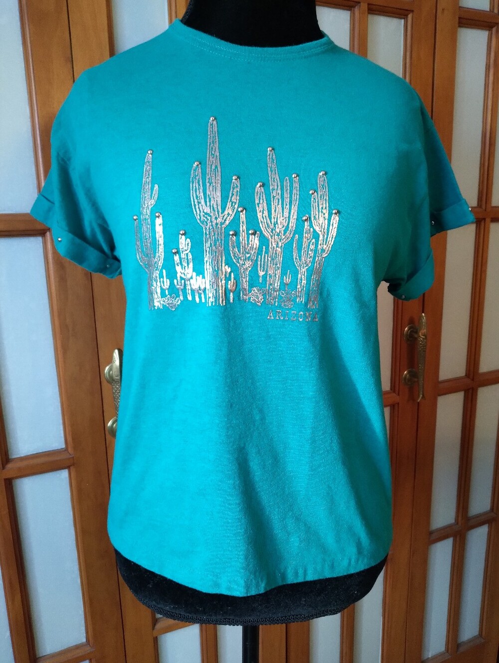 Women's Vintage 90s Turquoise Green with Silver Cactus And Studs T Shirt, Sz M